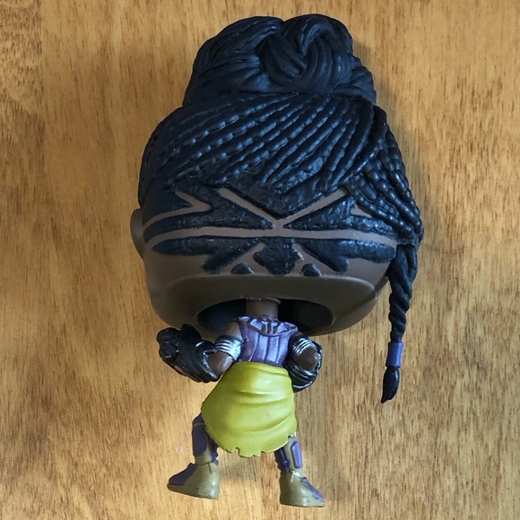 Funko Pop! Marvel Shuri #276 Black Panther Movie Bobblehead. - Picture 4 of 6